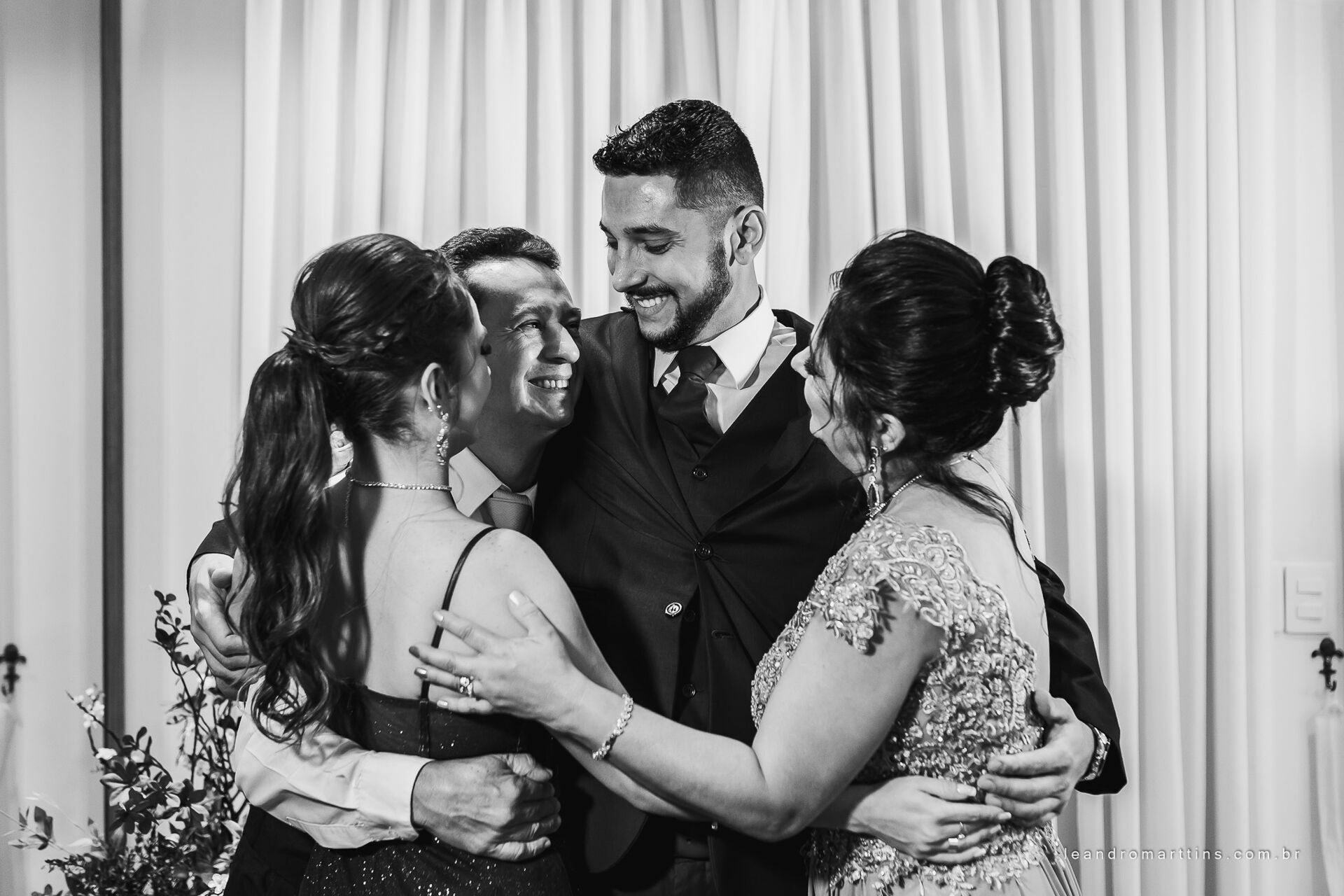 Foto Casamento Larissa e Thiago no espaço Almeida Pires Buffet Foto Casamento Larissa e Thiago no espaço Almeida Pires Buffet - Imagem 8