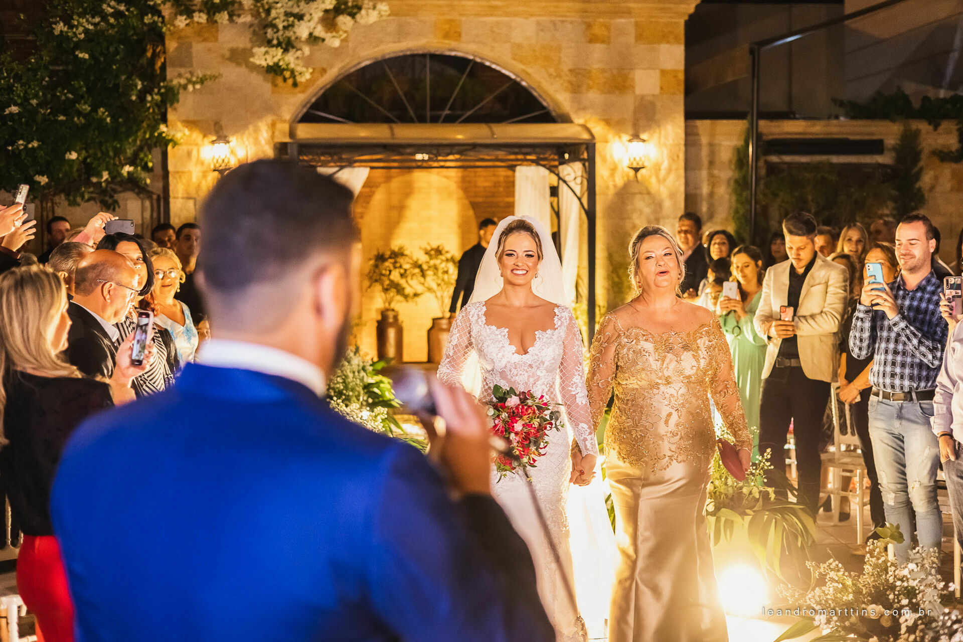 Foto Casamento Larissa e Thiago no espaço Almeida Pires Buffet Foto Casamento Larissa e Thiago no espaço Almeida Pires Buffet - Imagem 19
