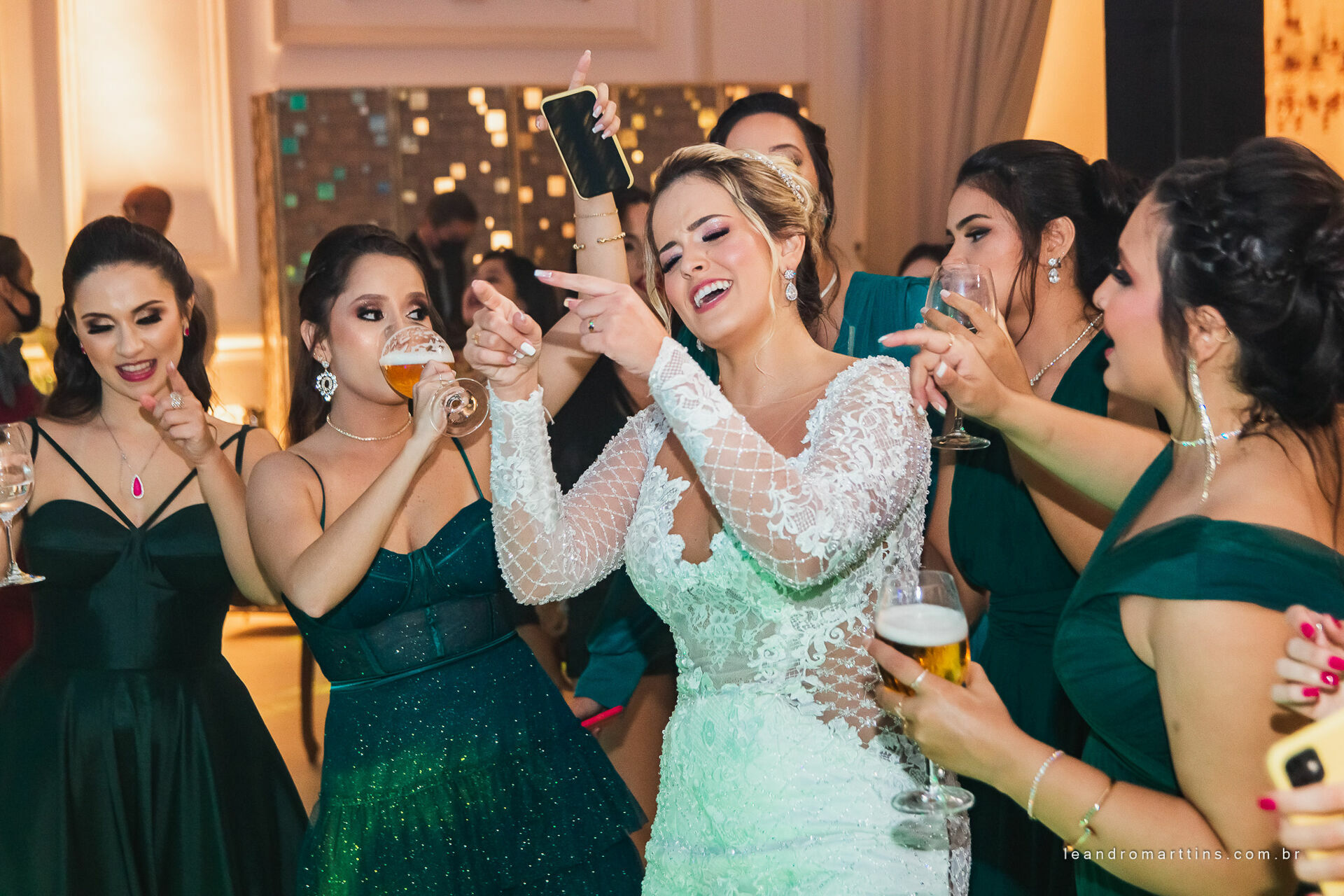 Foto Casamento Larissa e Thiago no espaço Almeida Pires Buffet Foto Casamento Larissa e Thiago no espaço Almeida Pires Buffet - Imagem 51