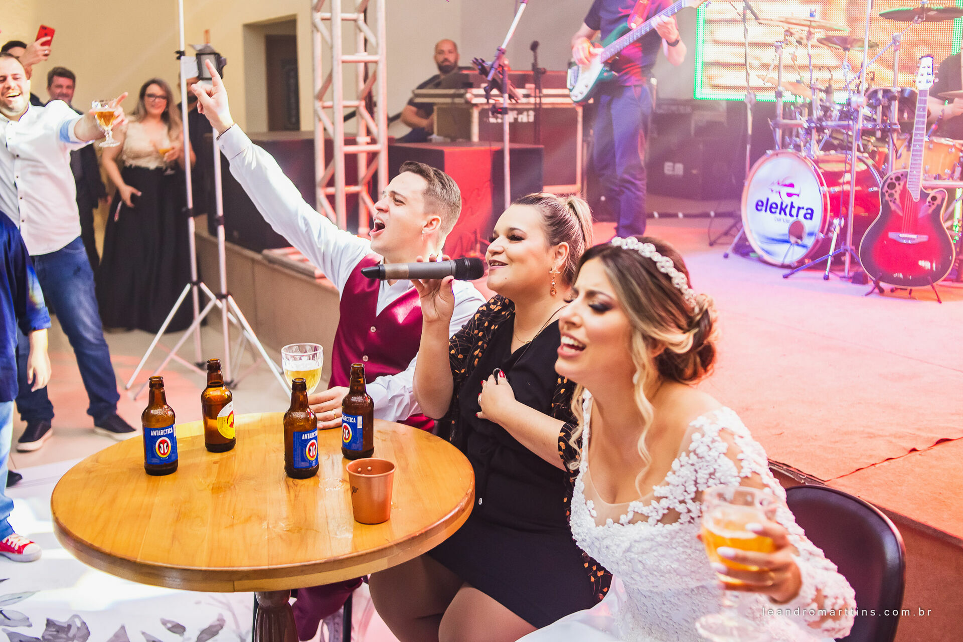 Foto Casamento Laura e Davi no espaço Bella Faria Eventos Foto Casamento Laura e Davi no espaço Bella Faria Eventos - Imagem 48