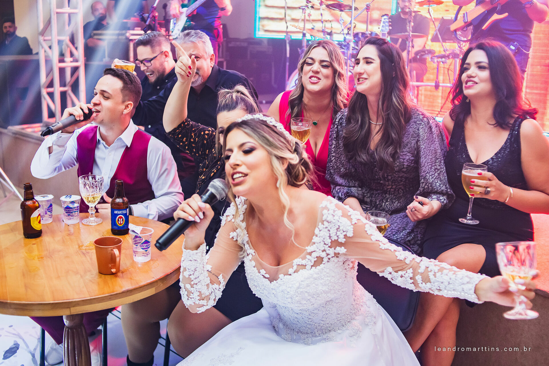 Foto Casamento Laura e Davi no espaço Bella Faria Eventos Foto Casamento Laura e Davi no espaço Bella Faria Eventos - Imagem 52