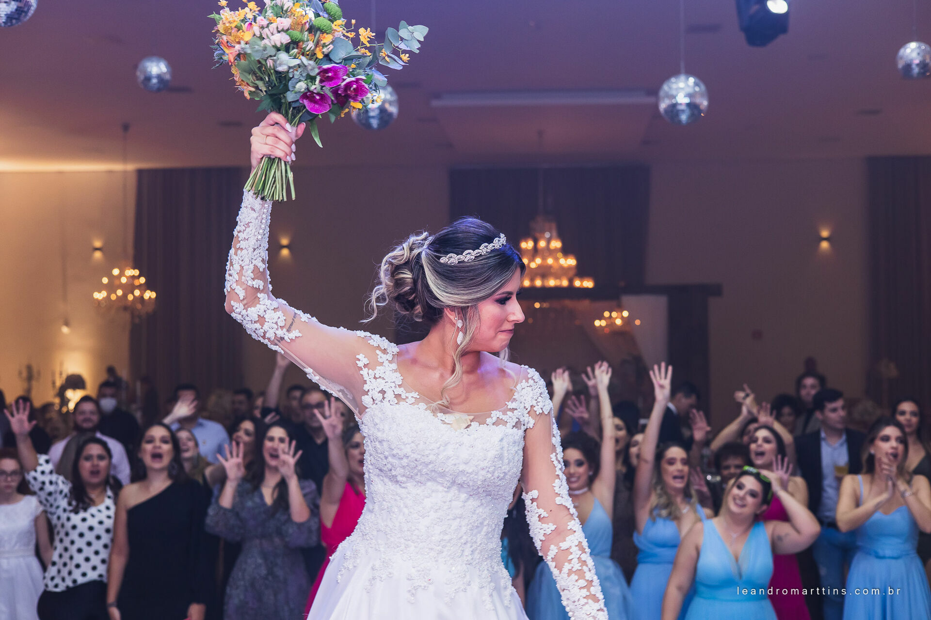 Foto Casamento Laura e Davi no espaço Bella Faria Eventos Foto Casamento Laura e Davi no espaço Bella Faria Eventos - Imagem 55