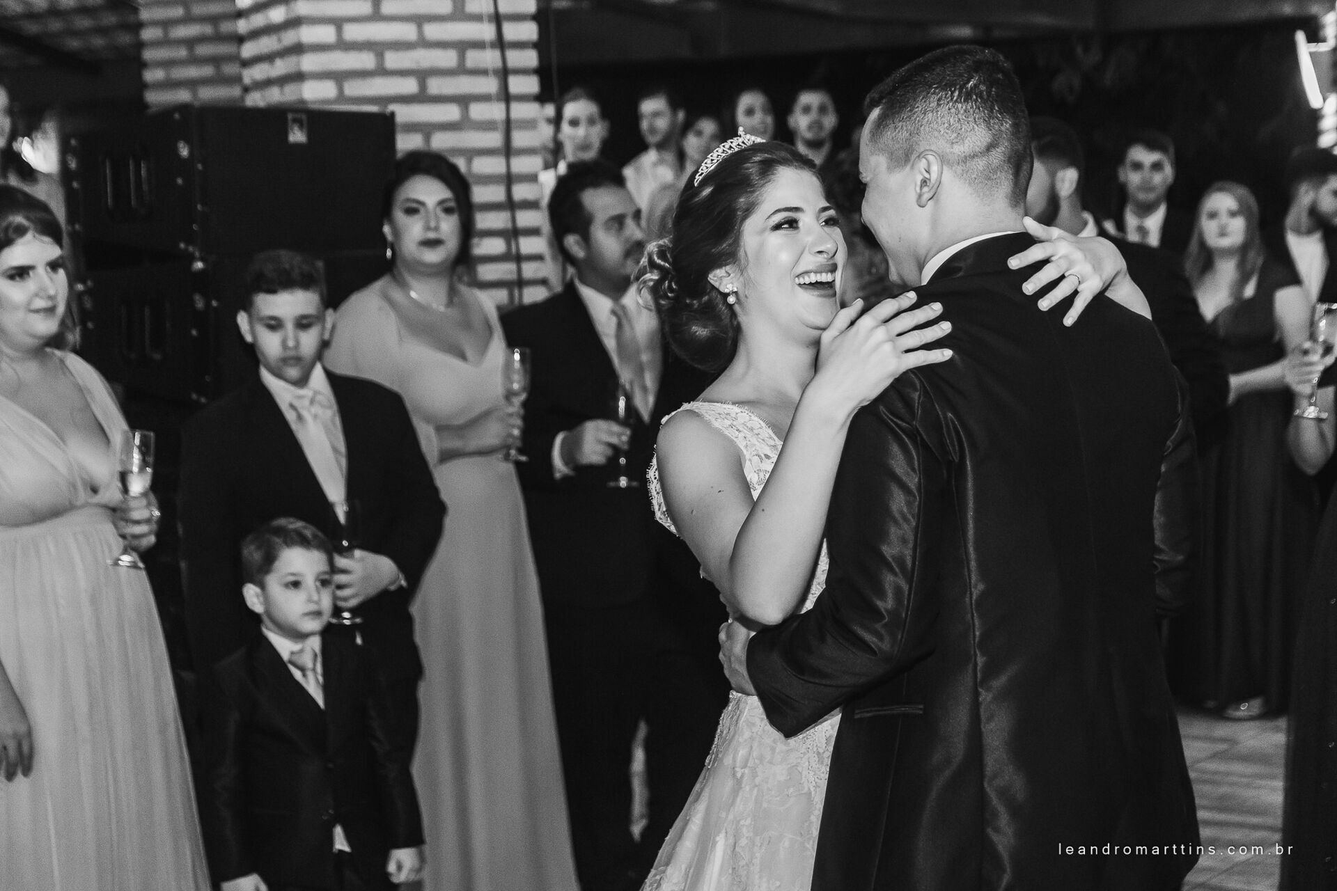 Foto Casamento Caroline e Leonardo na Igreja Nossa Senhora do Brasil Foto Casamento Caroline e Leonardo na Igreja Nossa Senhora do Brasil - Imagem 24