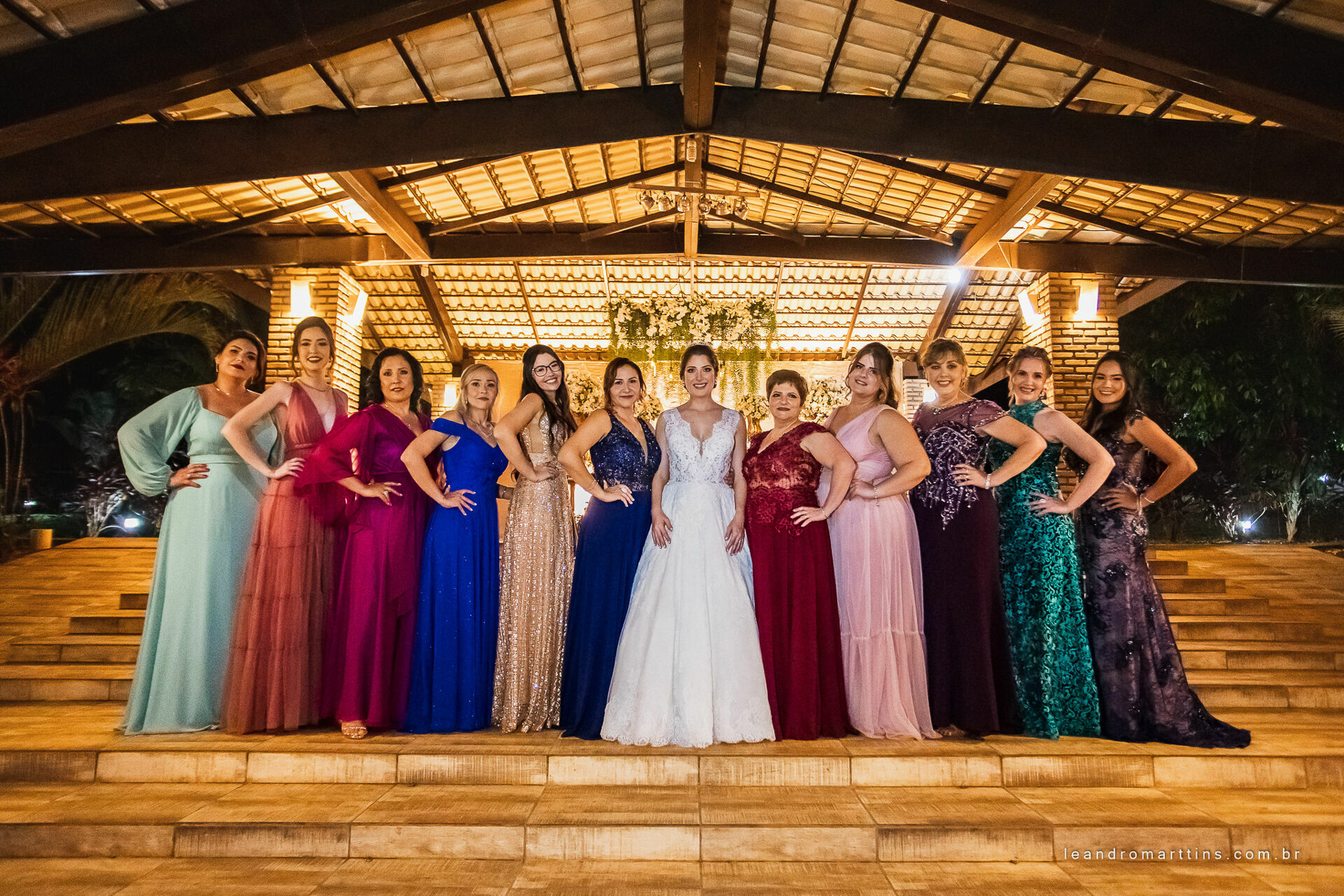 Foto Casamento Caroline e Leonardo na Igreja Nossa Senhora do Brasil Foto Casamento Caroline e Leonardo na Igreja Nossa Senhora do Brasil - Imagem 25
