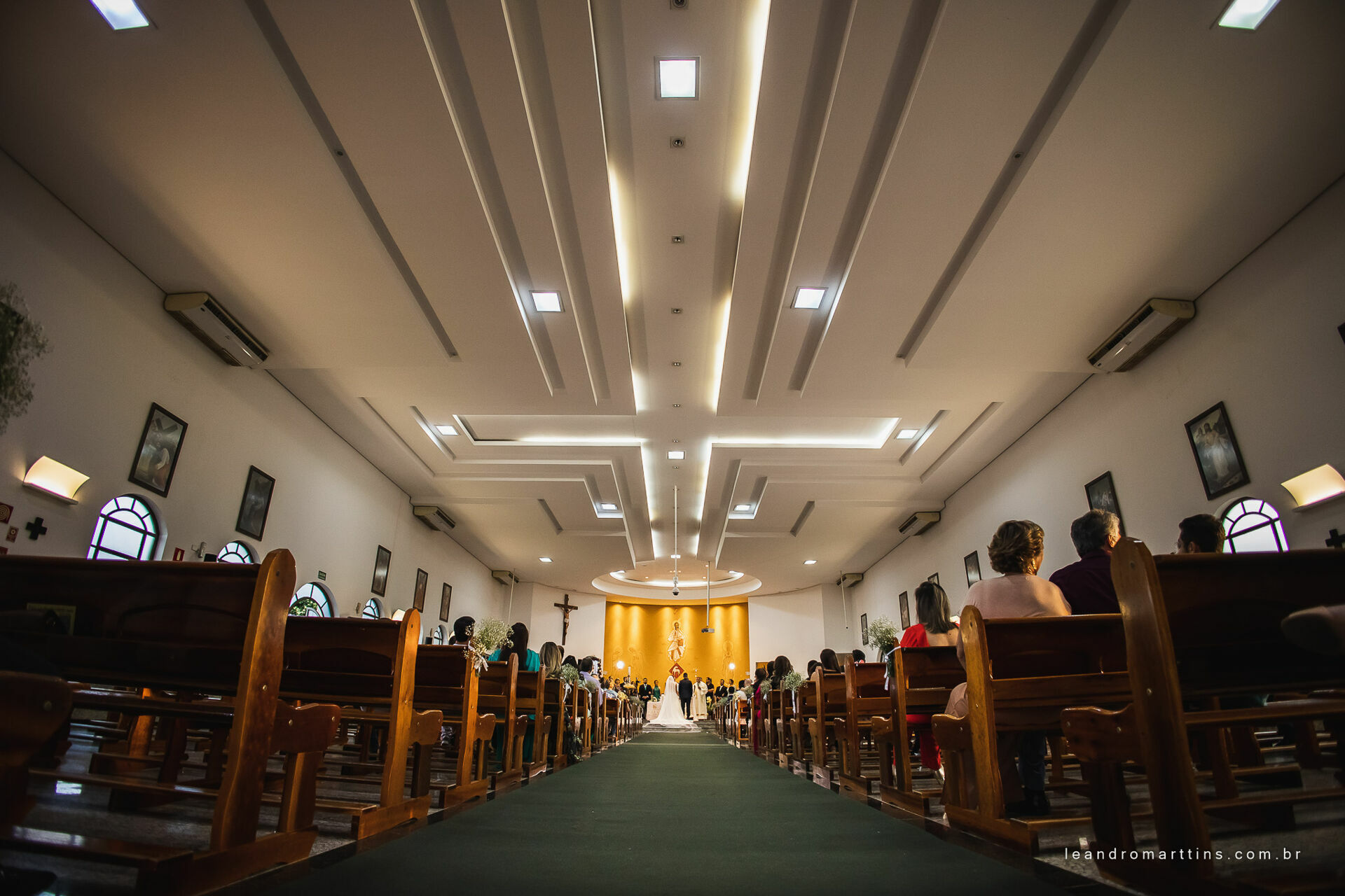 Foto Casamento Caroline e Leonardo na Igreja Nossa Senhora do Brasil Foto Casamento Caroline e Leonardo na Igreja Nossa Senhora do Brasil - Imagem 13