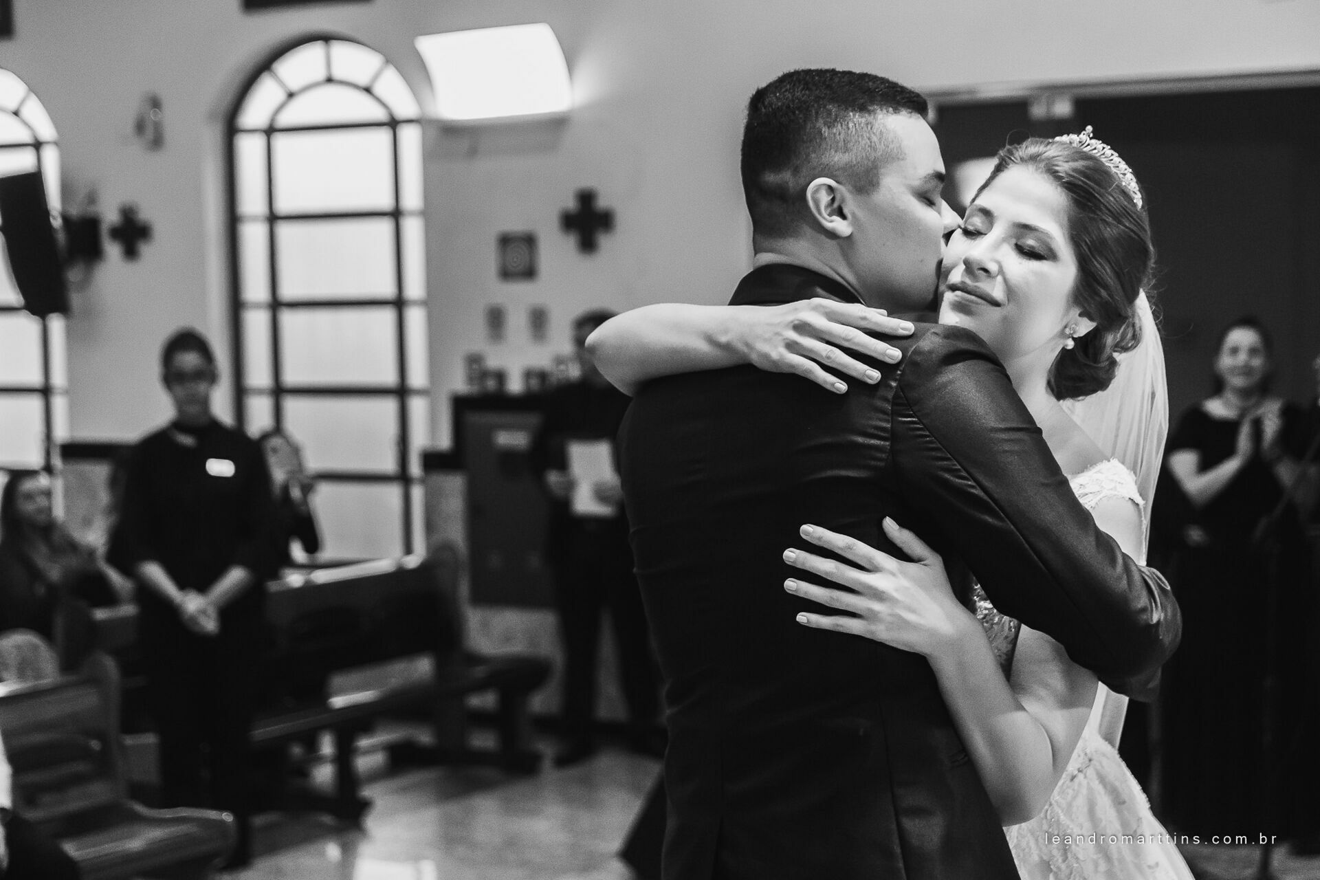 Foto Casamento Caroline e Leonardo na Igreja Nossa Senhora do Brasil Foto Casamento Caroline e Leonardo na Igreja Nossa Senhora do Brasil - Imagem 16
