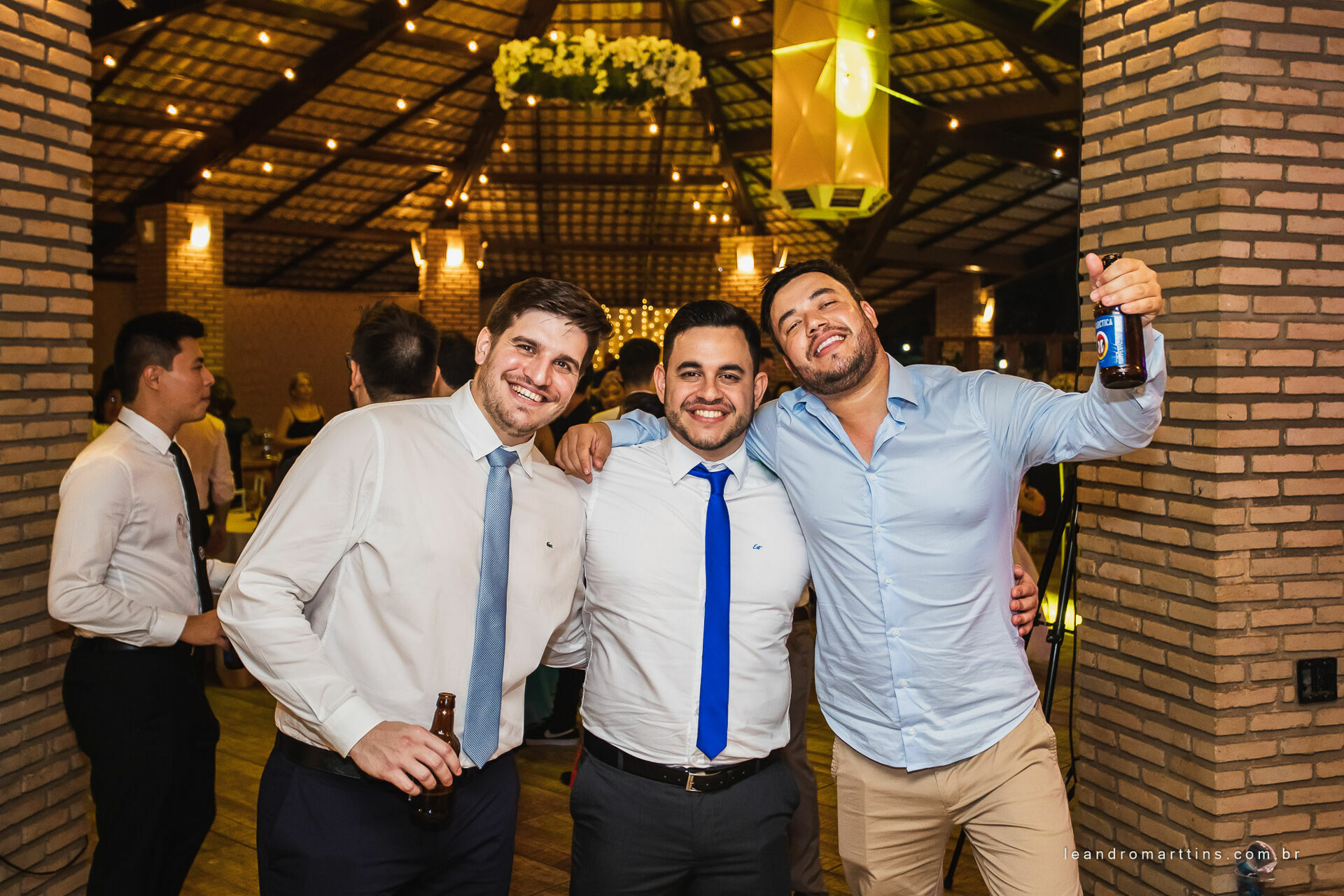Foto Casamento Caroline e Leonardo na Igreja Nossa Senhora do Brasil Foto Casamento Caroline e Leonardo na Igreja Nossa Senhora do Brasil - Imagem 33