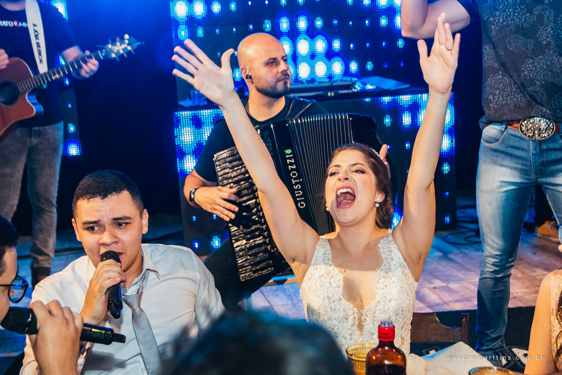 Foto Casamento Caroline e Leonardo na Igreja Nossa Senhora do Brasil Foto Casamento Caroline e Leonardo na Igreja Nossa Senhora do Brasil - Imagem 47