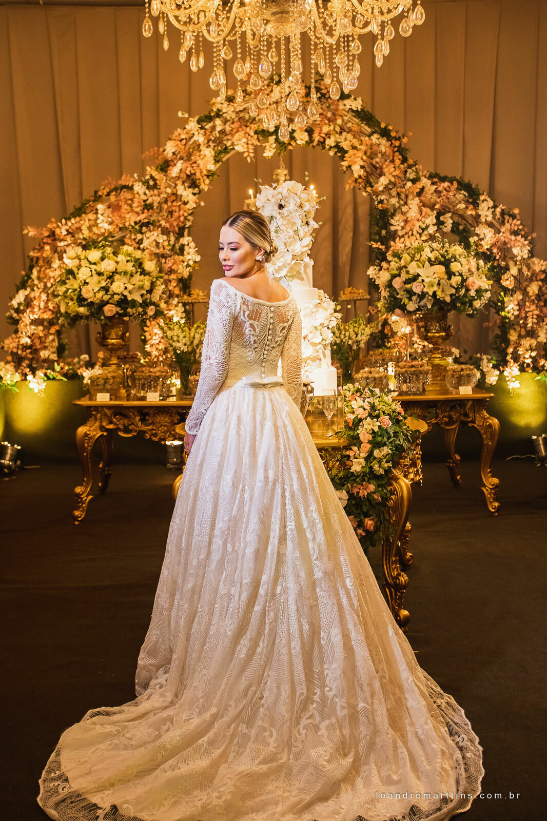 Foto Casamento Thayna e Fernando no espaço Casa Évora Eventos Foto Casamento Thayna e Fernando no espaço Casa Évora Eventos - Imagem 42