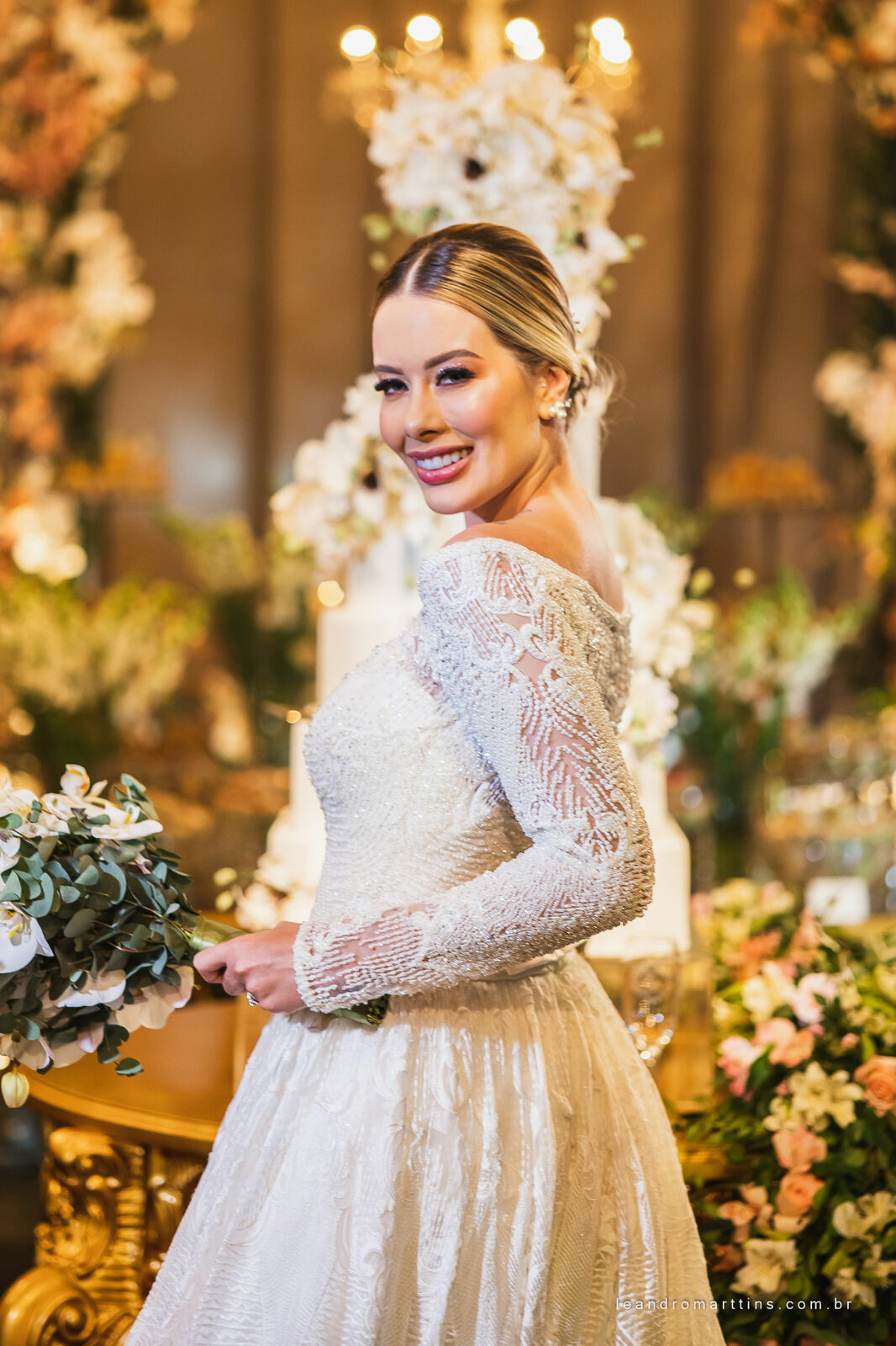 Foto Casamento Thayna e Fernando no espaço Casa Évora Eventos Foto Casamento Thayna e Fernando no espaço Casa Évora Eventos - Imagem 45