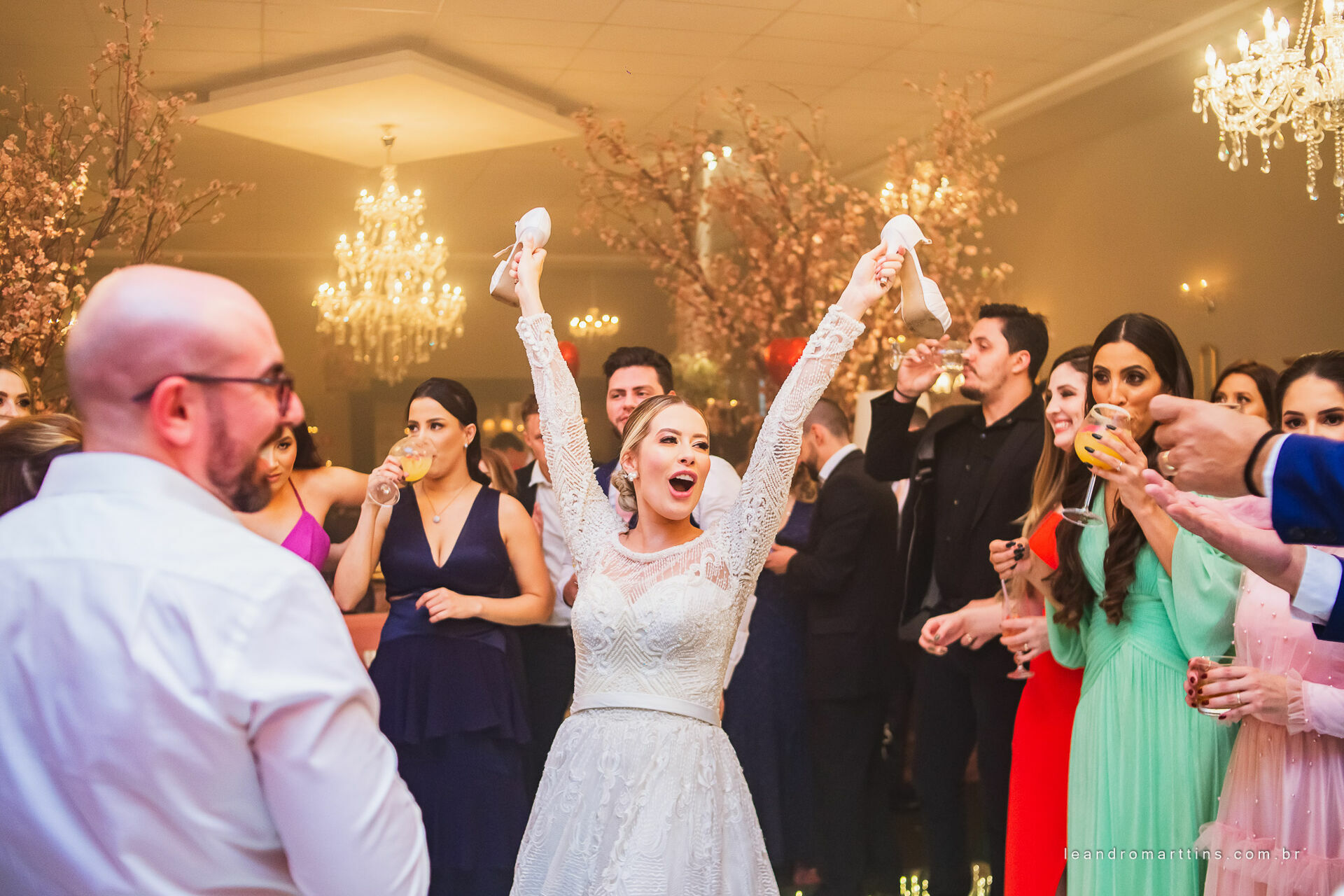 Foto Casamento Thayna e Fernando no espaço Casa Évora Eventos Foto Casamento Thayna e Fernando no espaço Casa Évora Eventos - Imagem 81