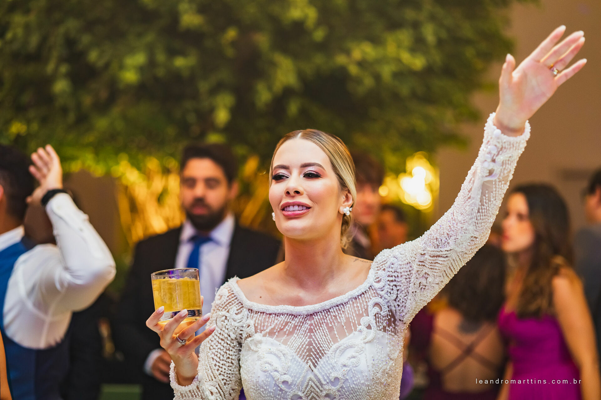 Foto Casamento Thayna e Fernando no espaço Casa Évora Eventos Foto Casamento Thayna e Fernando no espaço Casa Évora Eventos - Imagem 60