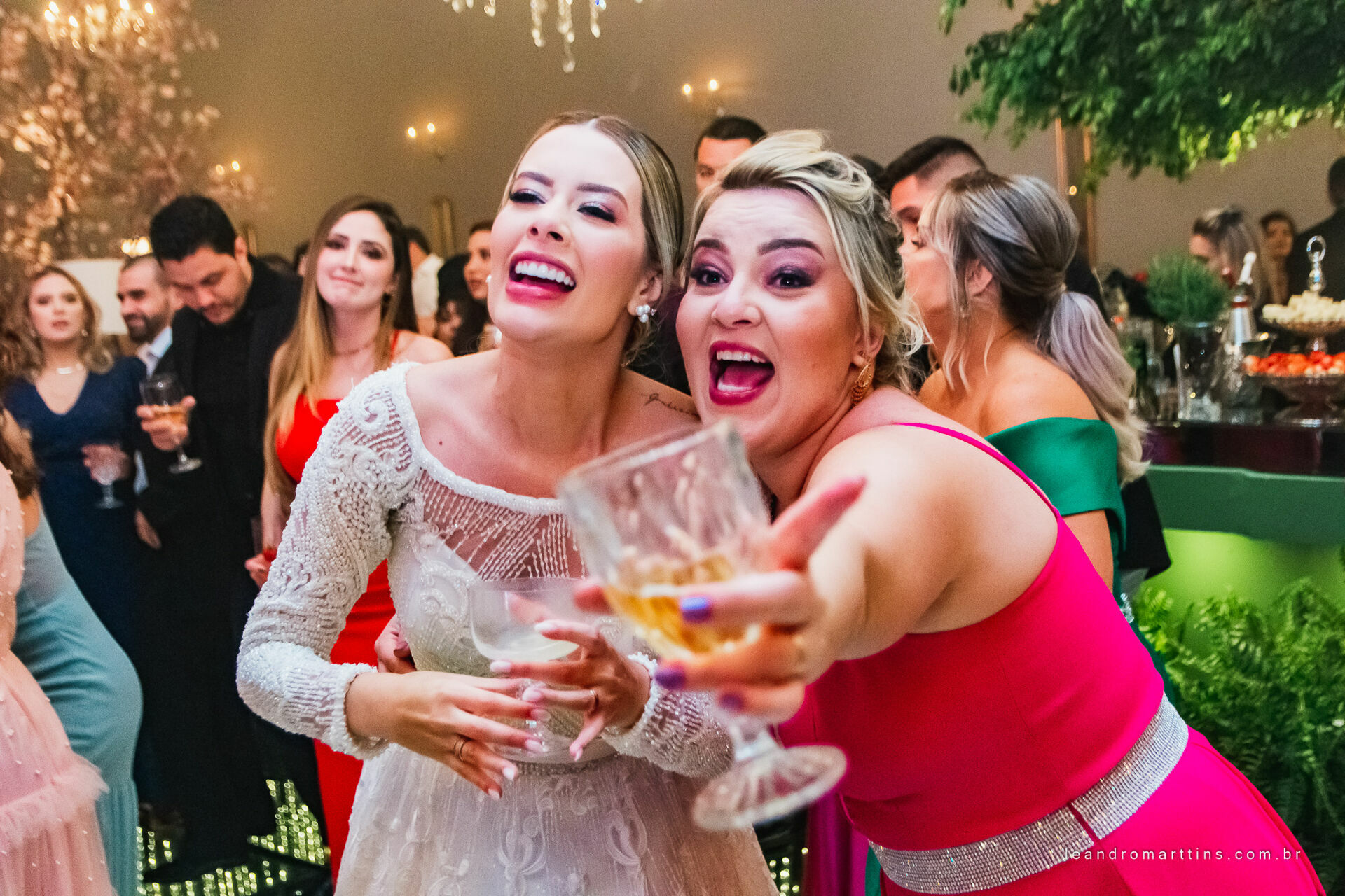 Foto Casamento Thayna e Fernando no espaço Casa Évora Eventos Foto Casamento Thayna e Fernando no espaço Casa Évora Eventos - Imagem 78