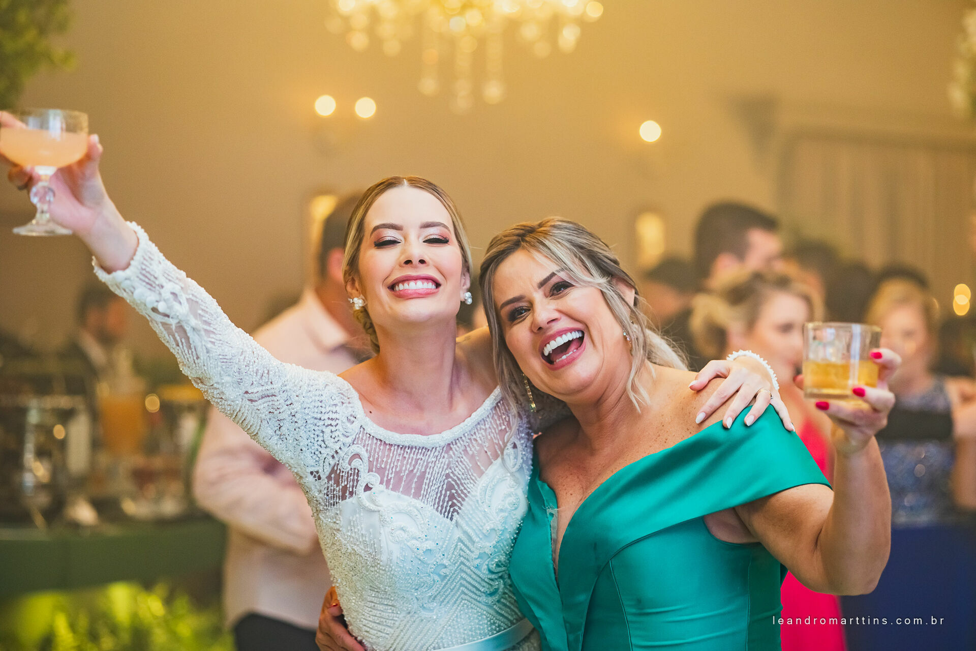Foto Casamento Thayna e Fernando no espaço Casa Évora Eventos Foto Casamento Thayna e Fernando no espaço Casa Évora Eventos - Imagem 73
