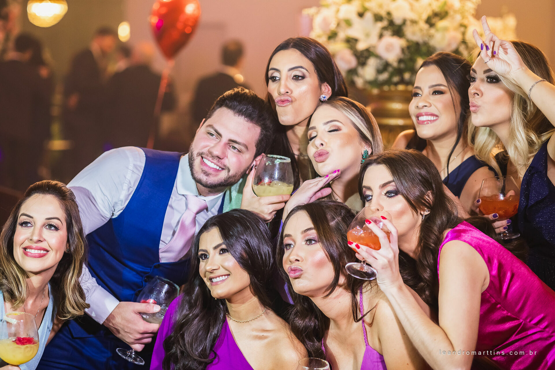 Foto Casamento Thayna e Fernando no espaço Casa Évora Eventos Foto Casamento Thayna e Fernando no espaço Casa Évora Eventos - Imagem 64