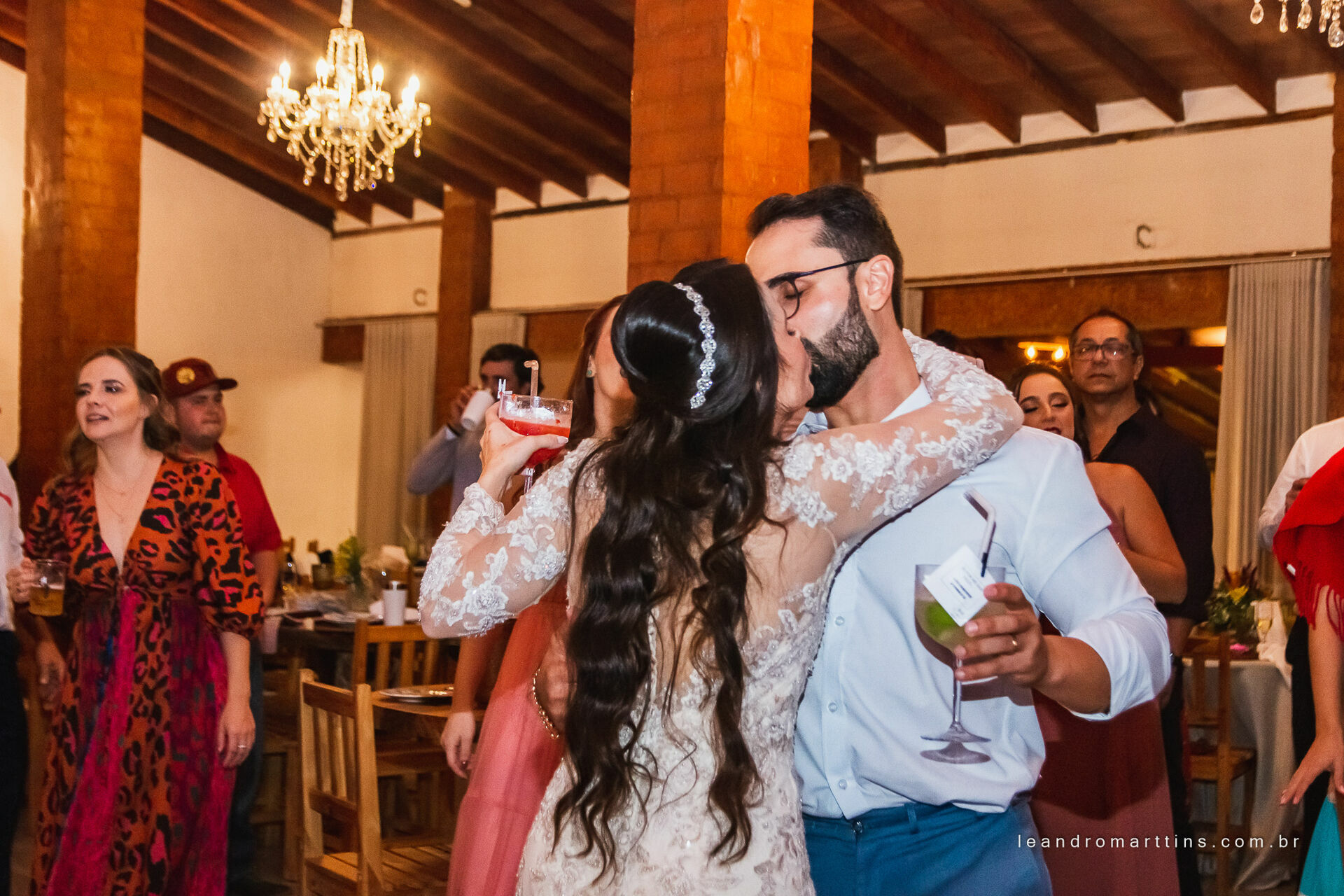 Foto Casamento Bárbara e Edson no espaço Estância Ouro Branco Foto Casamento Bárbara e Edson no espaço Estância Ouro Branco - Imagem 56
