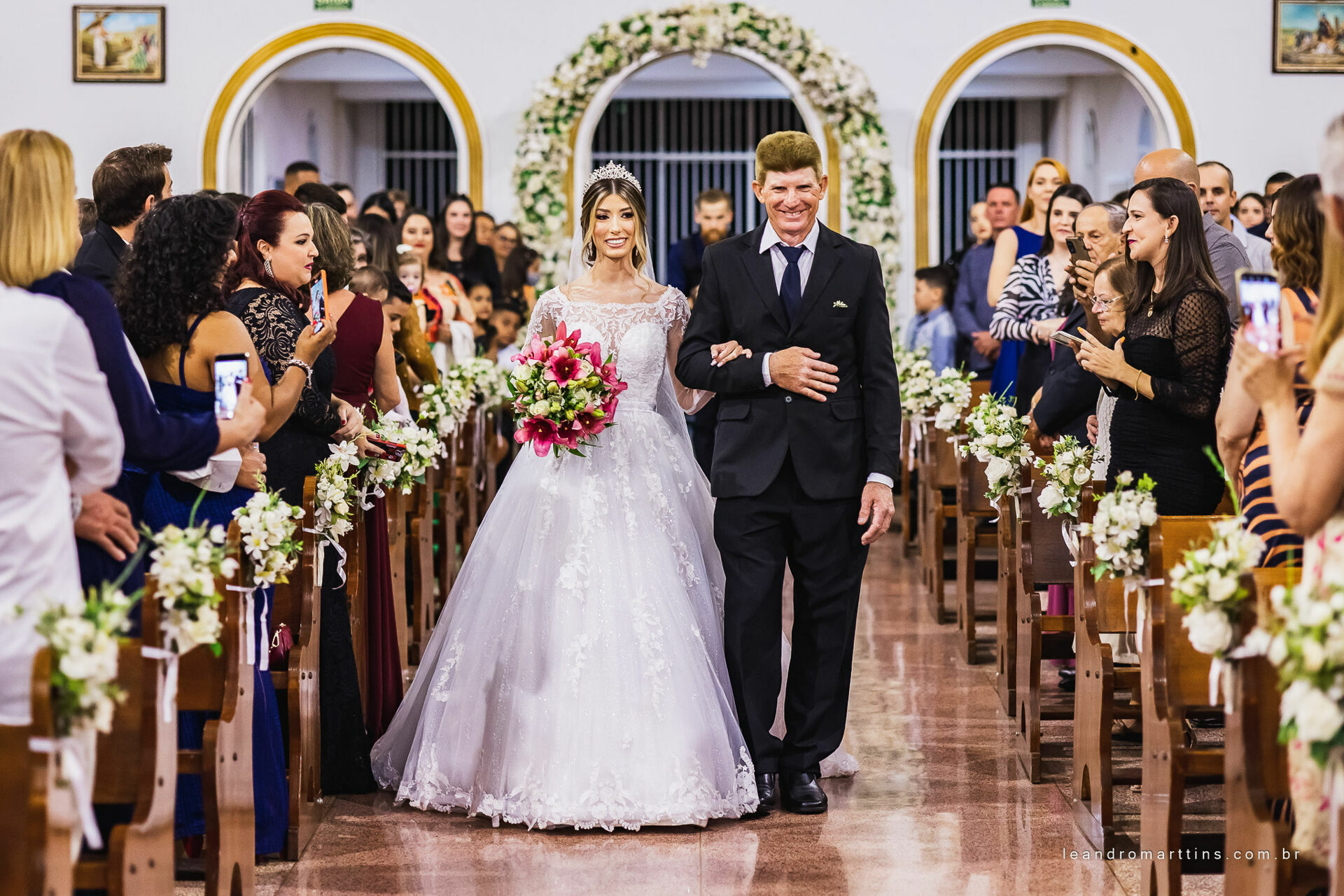 Foto Casamento Viviane e Alexandre no espaço Fauze Karam Buffet Foto Casamento Viviane e Alexandre no espaço Fauze Karam Buffet - Imagem 14