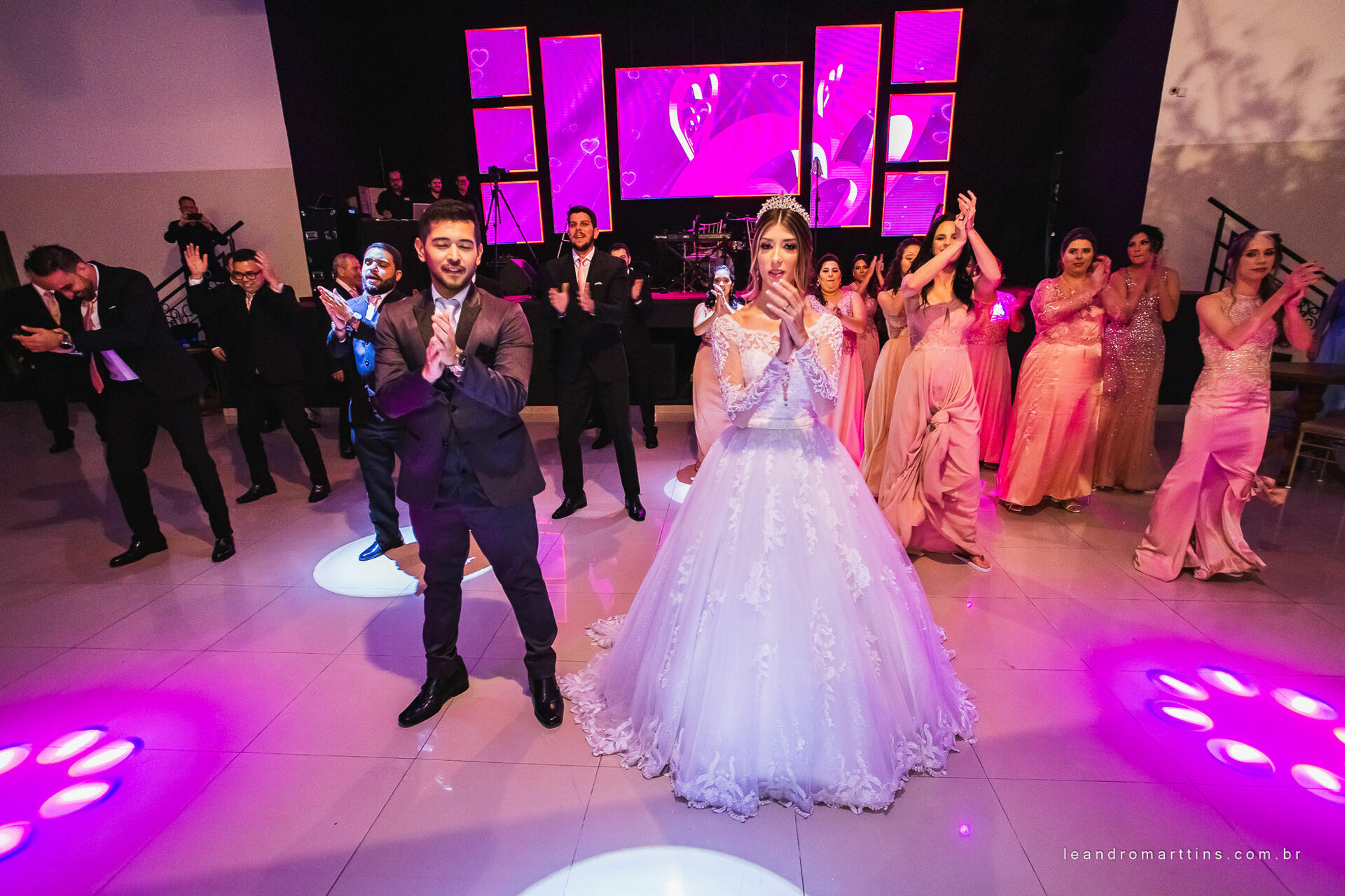 Foto Casamento Viviane e Alexandre no espaço Fauze Karam Buffet Foto Casamento Viviane e Alexandre no espaço Fauze Karam Buffet - Imagem 39