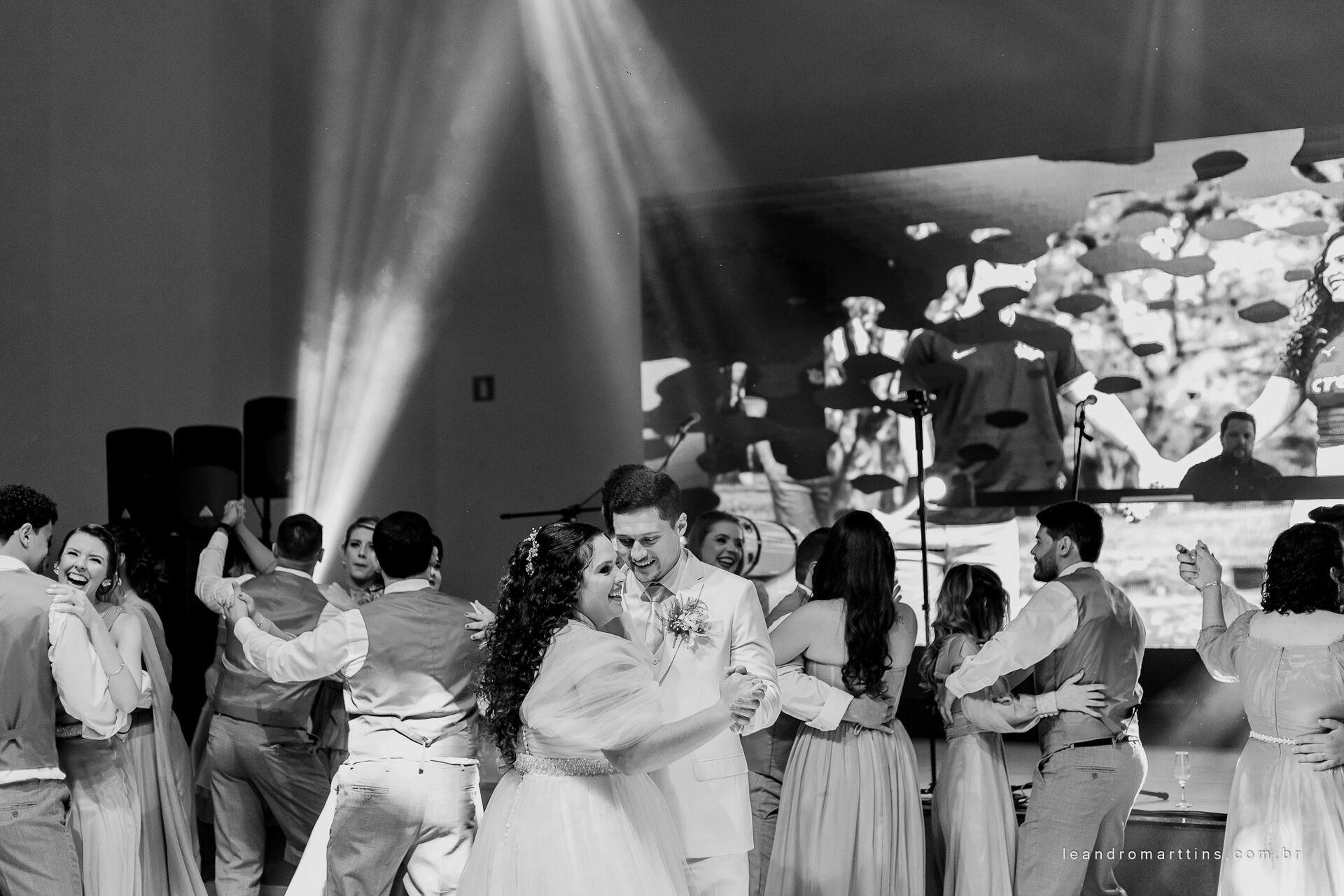 Foto Casamento Ana e Wesley no espaço Bella Faria Eventos Foto Casamento Ana e Wesley no espaço Bella Faria Eventos - Imagem 41