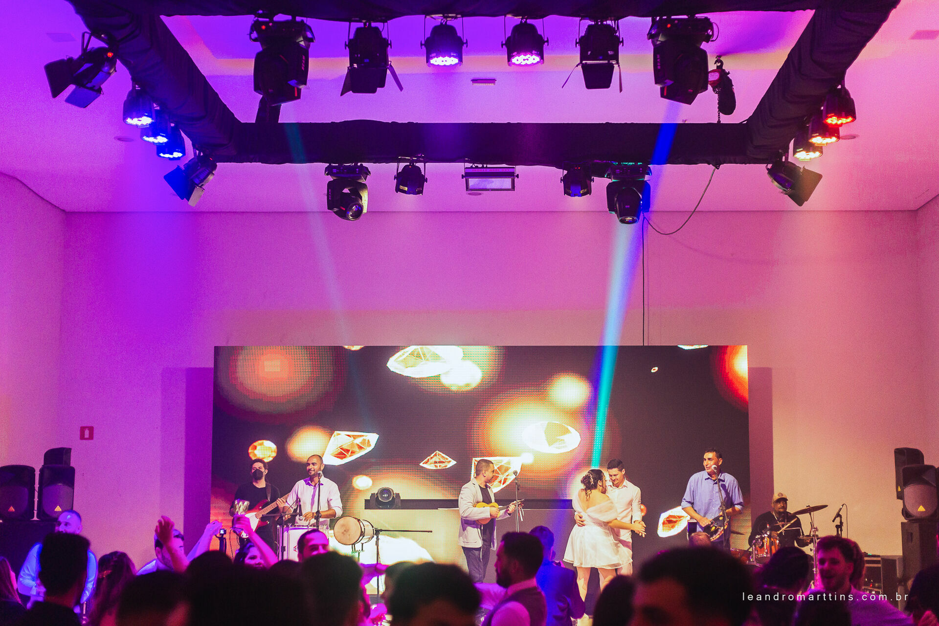 Foto Casamento Ana e Wesley no espaço Bella Faria Eventos Foto Casamento Ana e Wesley no espaço Bella Faria Eventos - Imagem 62