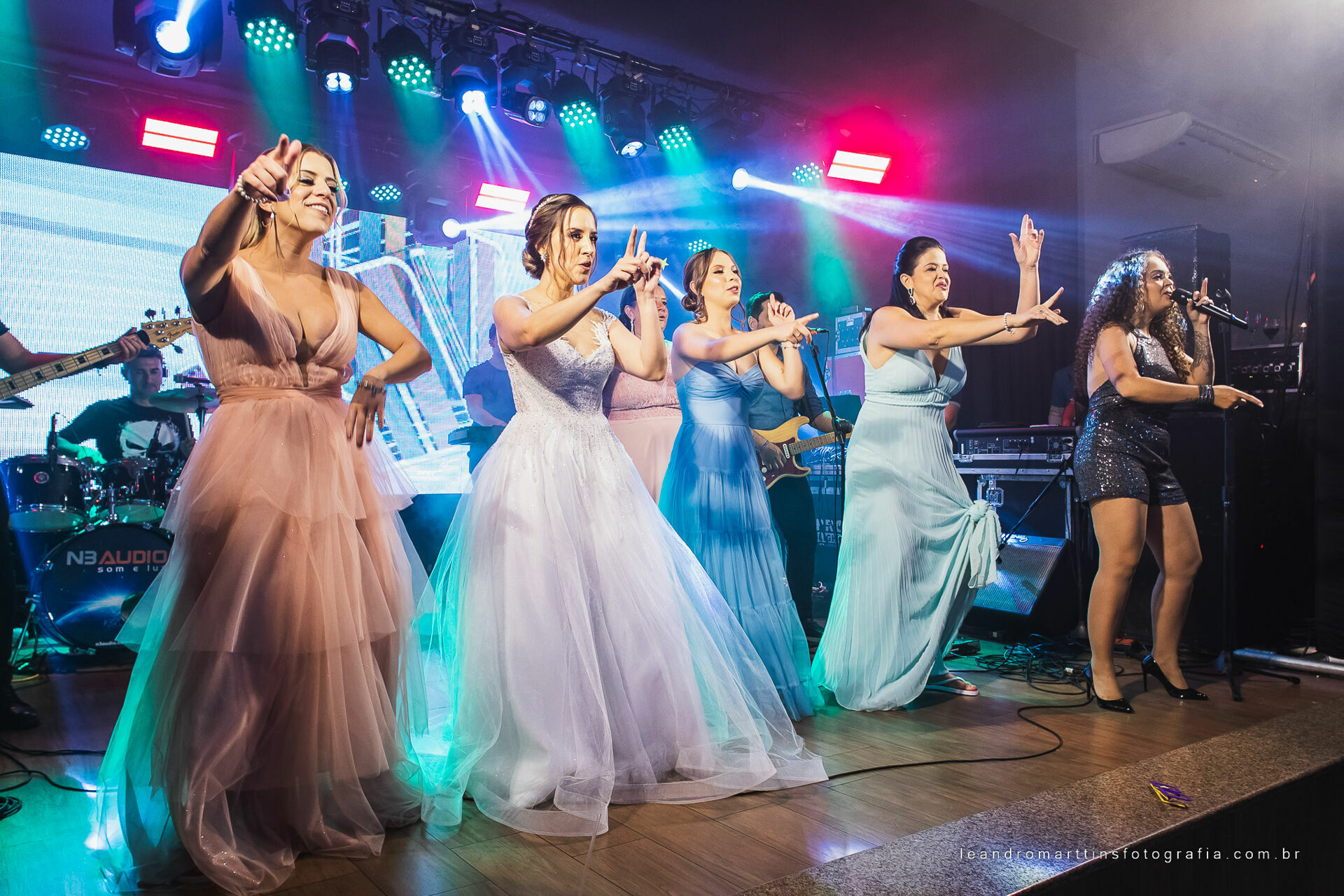 Foto Casamento Mariana e Mikhail no espaço Casa Évora Eventos - Imagem 102