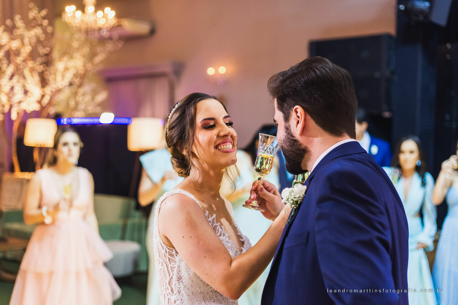 Foto Casamento Mariana e Mikhail no espaço Casa Évora Eventos - Imagem 73