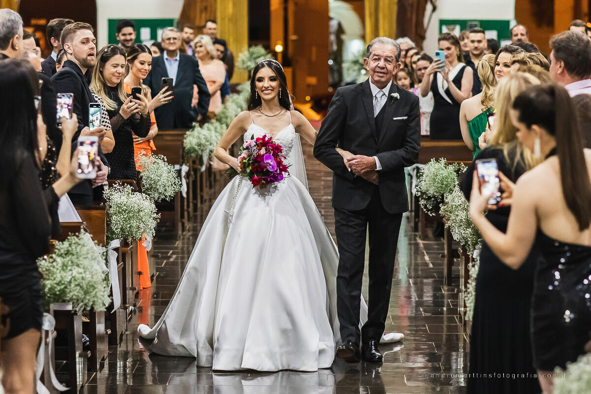 Foto Casamento Louise e Pedro no espaço Casa Évora Eventos - Imagem 23