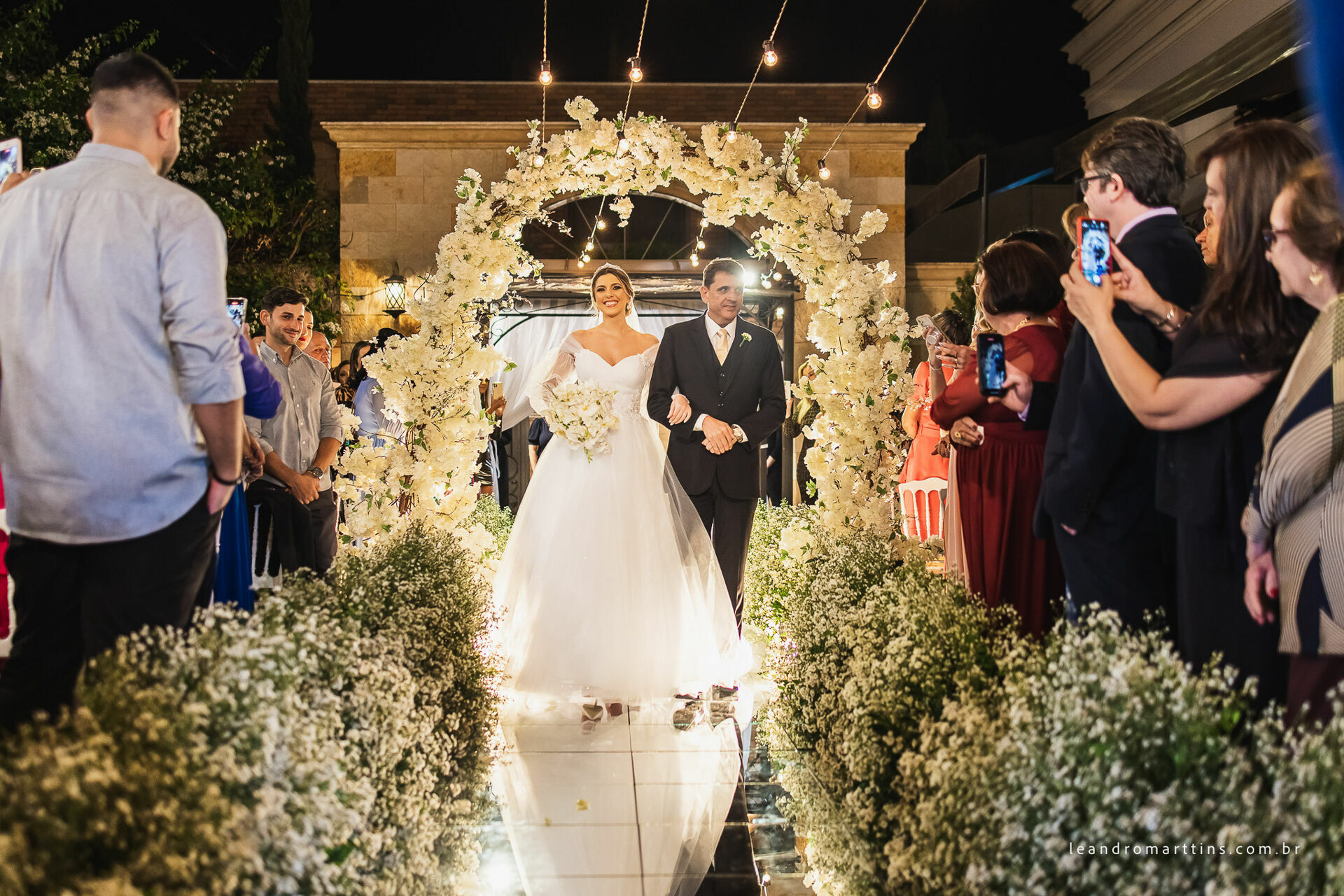 Foto Casamento Tamiris e Murilo no espaço Almeida Pires Buffet Foto Casamento Tamiris e Murilo no espaço Almeida Pires Buffet - Imagem 19