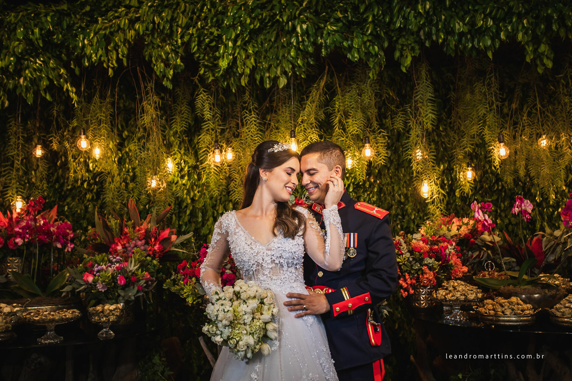 Foto Casamento Sarah e Rafael no espaço Villa Romeu em José Bonifácio - SP Foto Casamento Sarah e Rafael no espaço Villa Romeu em José Bonifácio - SP - Imagem 37