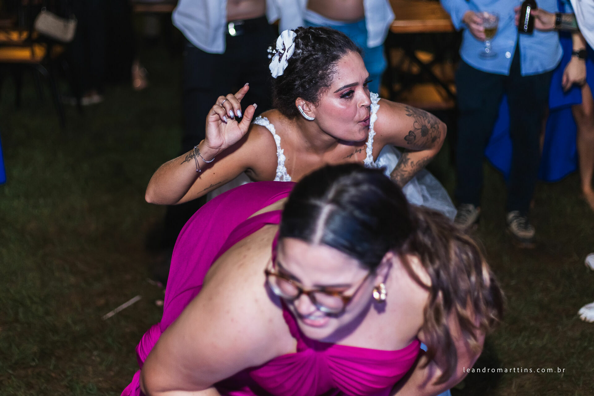Foto Casamento Nicoly e Leonardo na Chácara Flor de Maio Foto Casamento Nicoly e Leonardo na Chácara Flor de Maio - Imagem 76