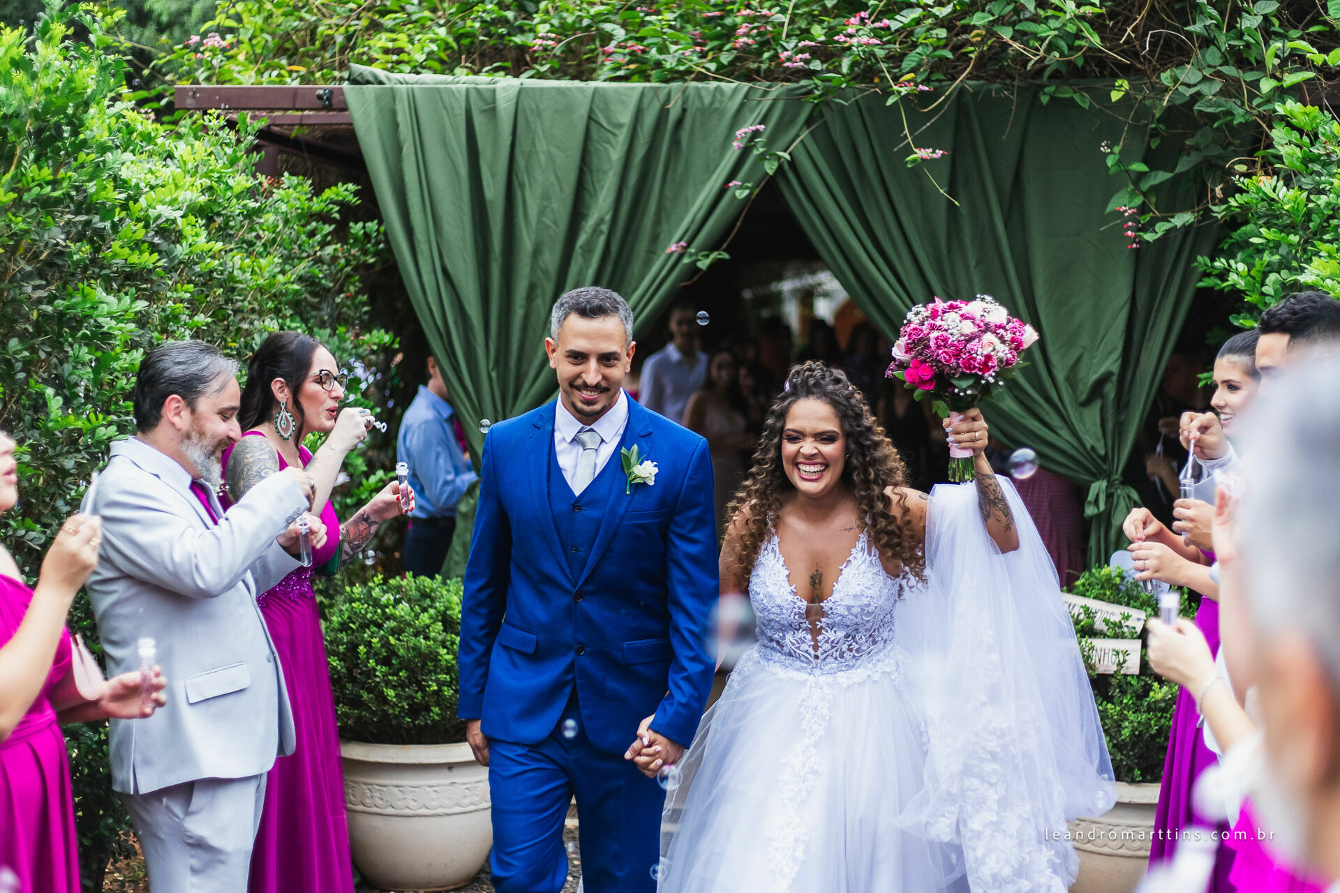 Foto Casamento Nicoly e Leonardo na Chácara Flor de Maio Foto Casamento Nicoly e Leonardo na Chácara Flor de Maio - Imagem 41