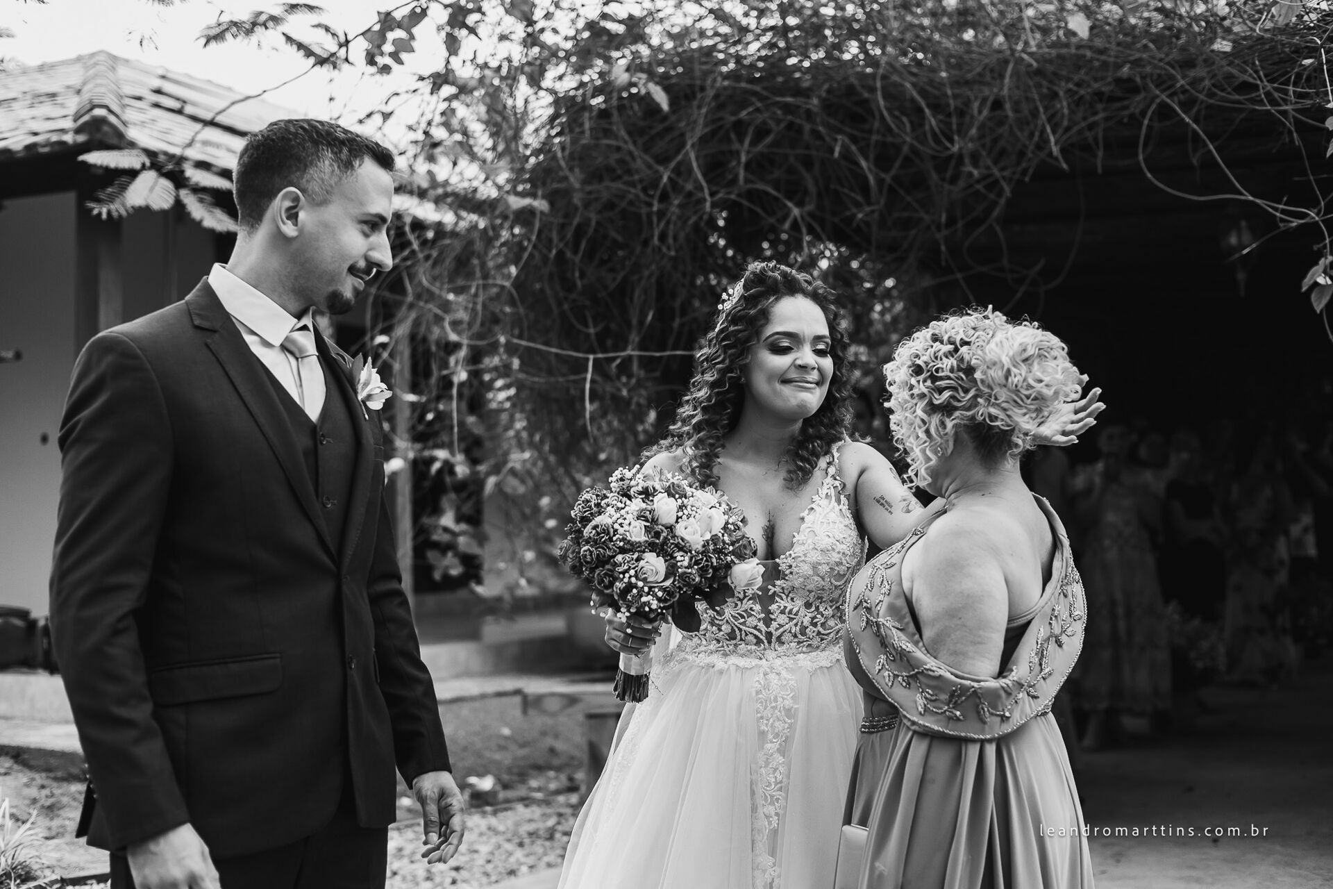 Foto Casamento Nicoly e Leonardo na Chácara Flor de Maio Foto Casamento Nicoly e Leonardo na Chácara Flor de Maio - Imagem 26