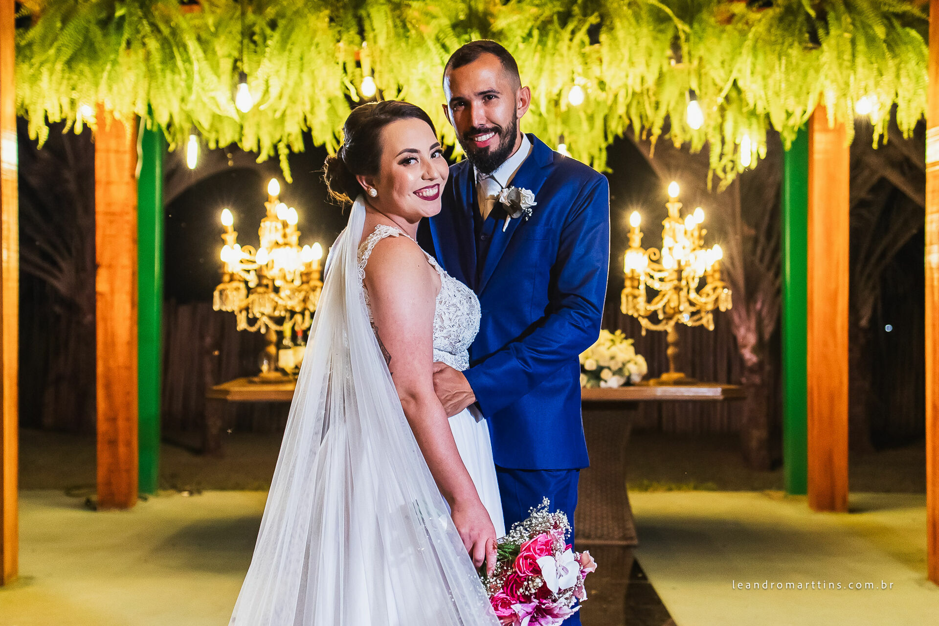 Foto Casamento Renata e Alexsandro no espaço MariFestas em Guapiaçu Foto Casamento Renata e Alexsandro no espaço MariFestas em Guapiaçu - Imagem 26