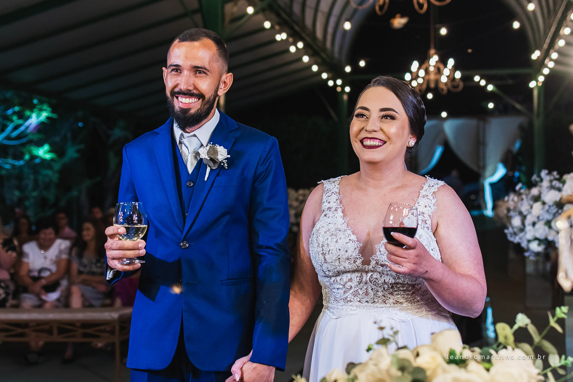 Foto Casamento Renata e Alexsandro no espaço MariFestas em Guapiaçu Foto Casamento Renata e Alexsandro no espaço MariFestas em Guapiaçu - Imagem 17