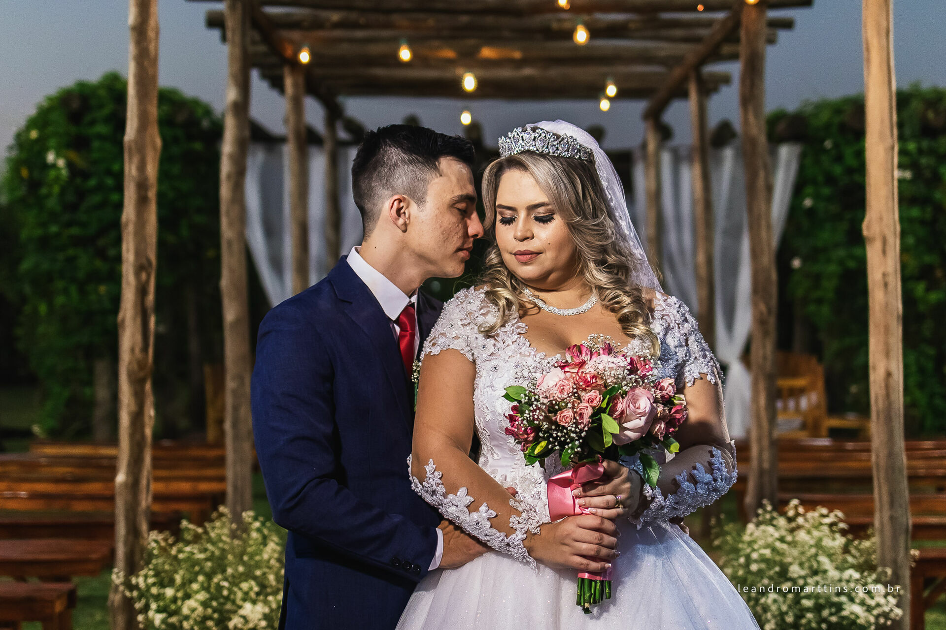 Foto Casamento Bruna e Fernando no espaço Estância Ouro Branco Foto Casamento Bruna e Fernando no espaço Estância Ouro Branco - Imagem 23